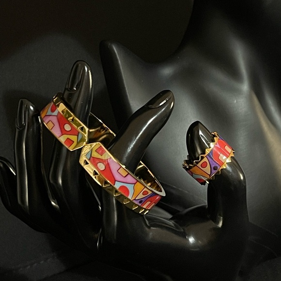 SARA - Stainless Steel Enamel Patterned Ring And Bracelet Set - Picture 7 of 7